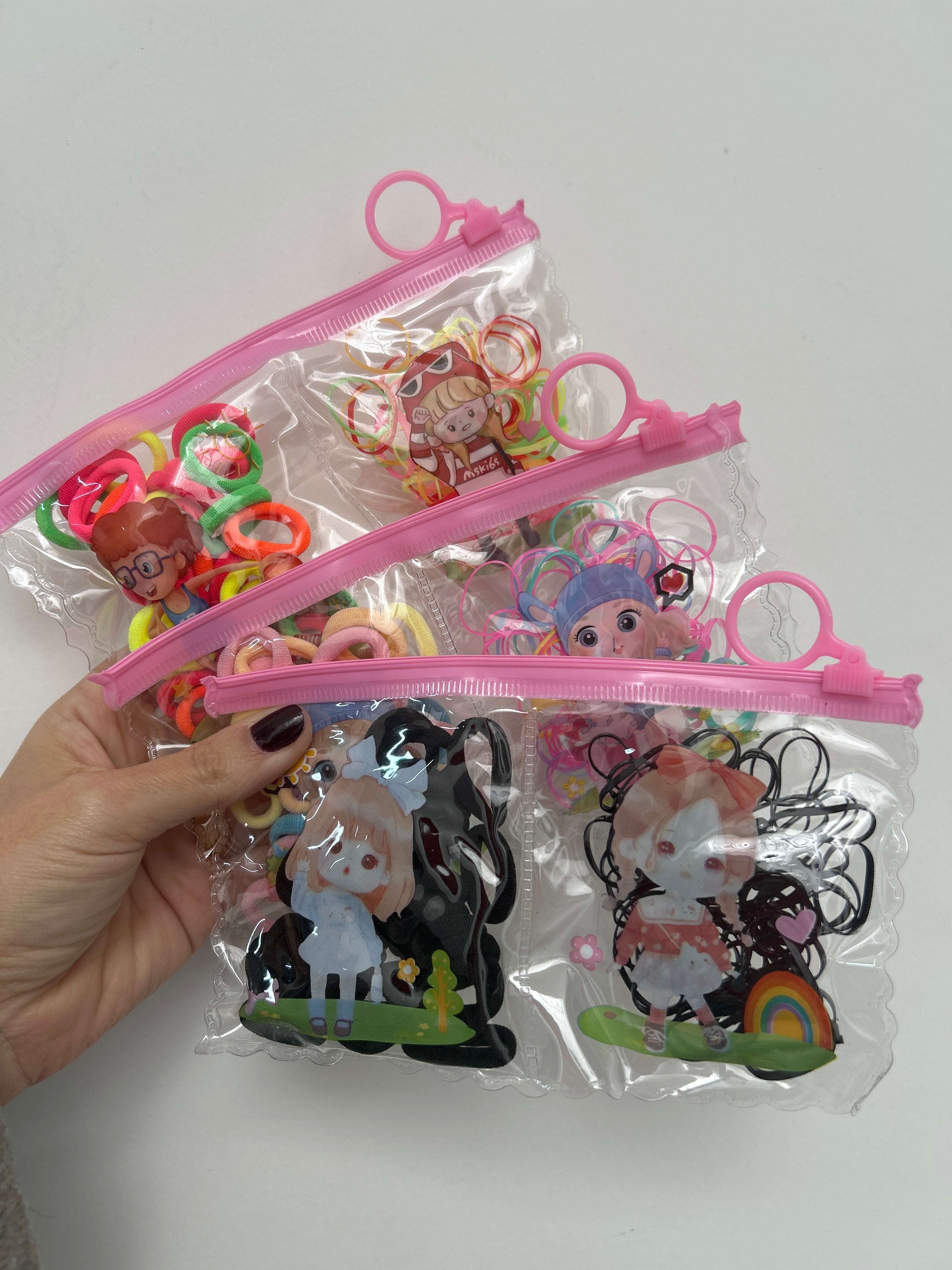 Bolsinha Zip com liguinha de Silicone e Xuxinha meia pequena (6 bolsinhas)