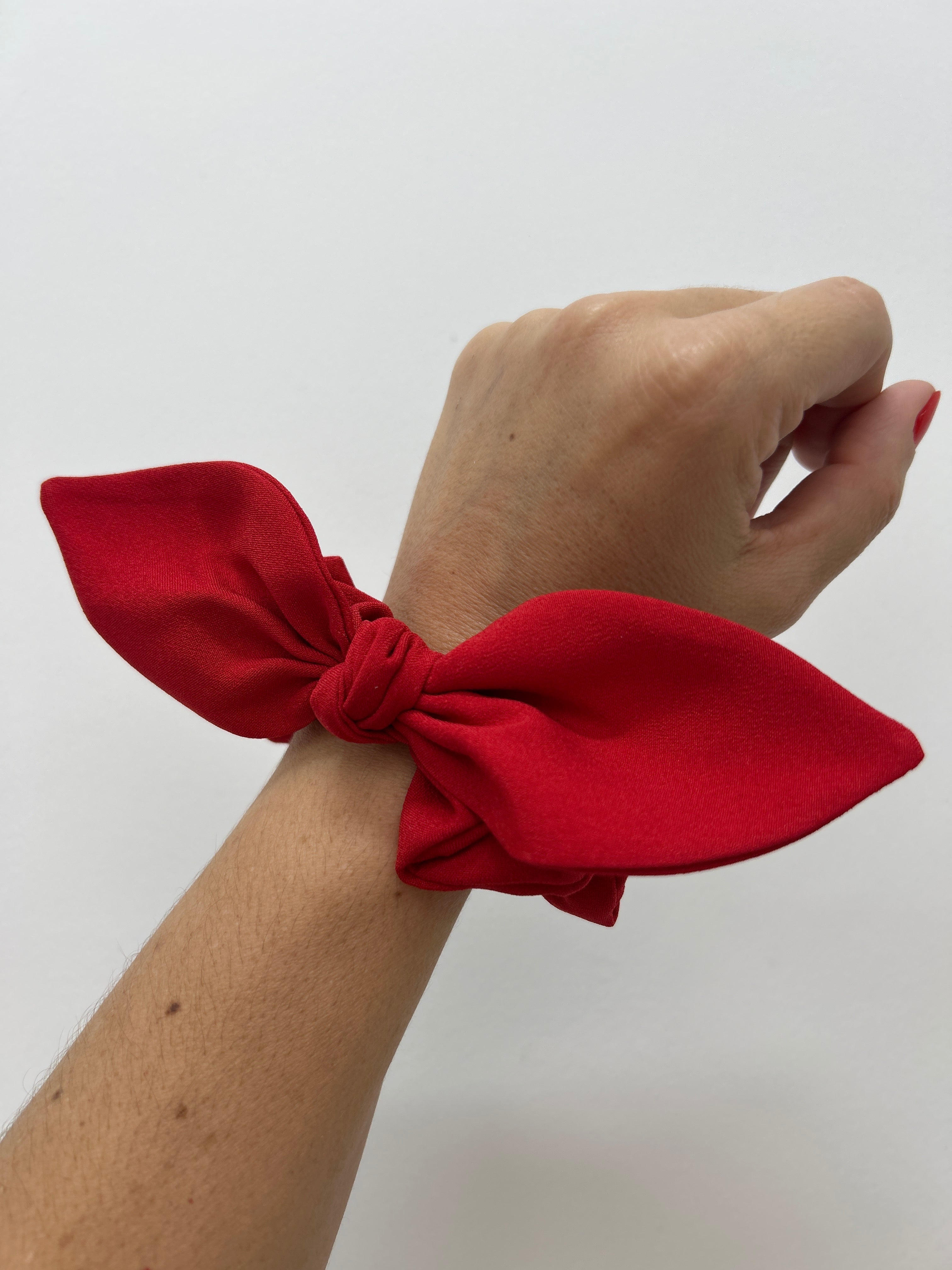 Scrunchie em Crepe com Laço - Vermelho (unidade)