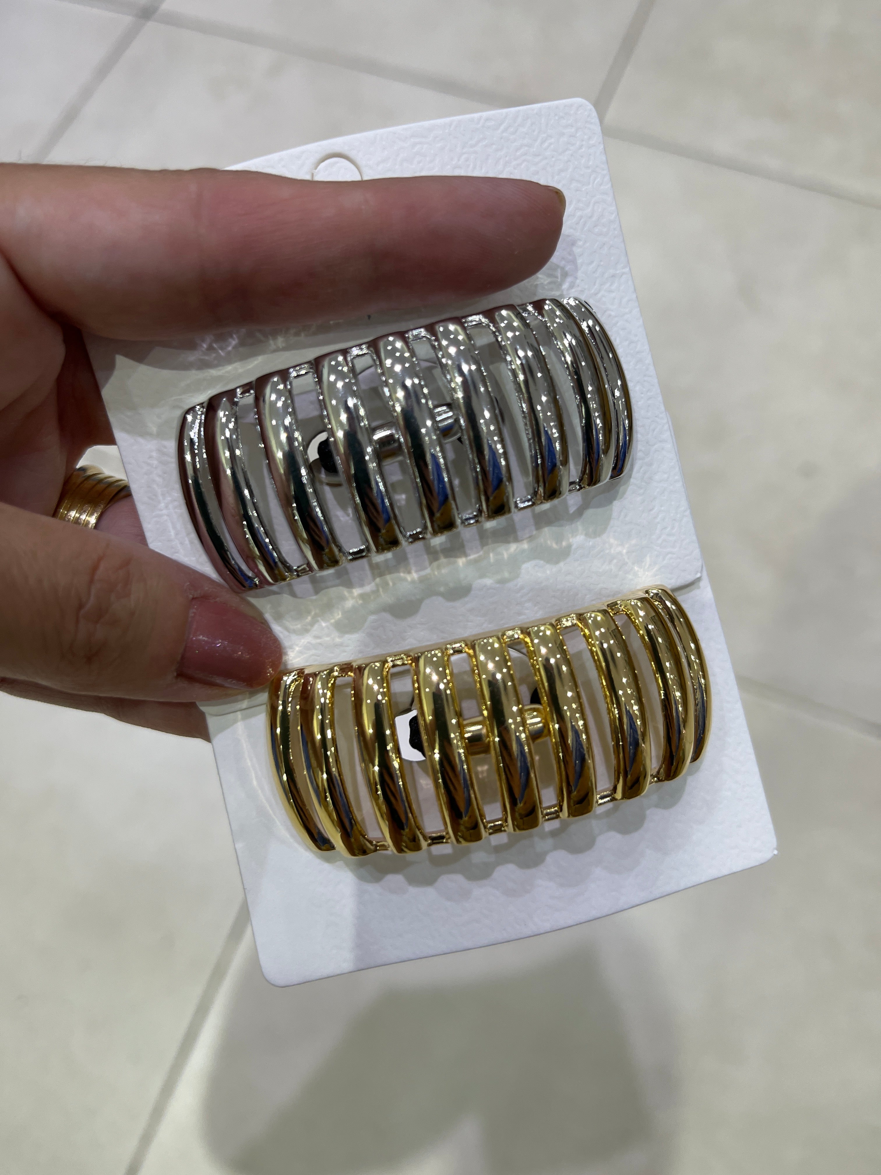 Xuxinha metal M grade (12 peças 10 dourada 2 prata)