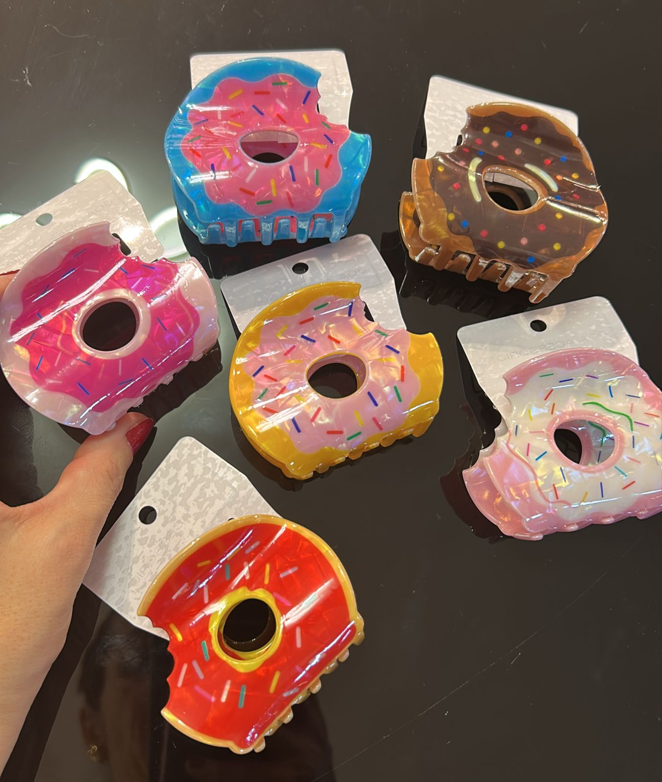 Pregadeira M acetato donuts (12 peças 2 de cada cor)