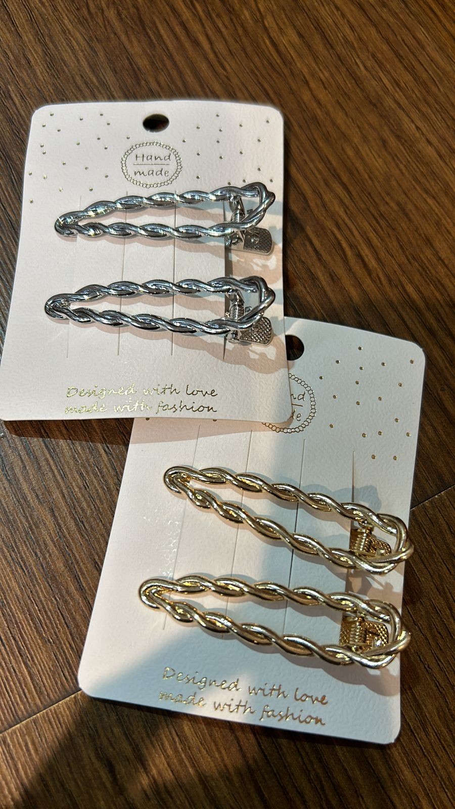 Hair Clip Metal BICO Torcido (12 peças 8 douradas e 4 pratas)