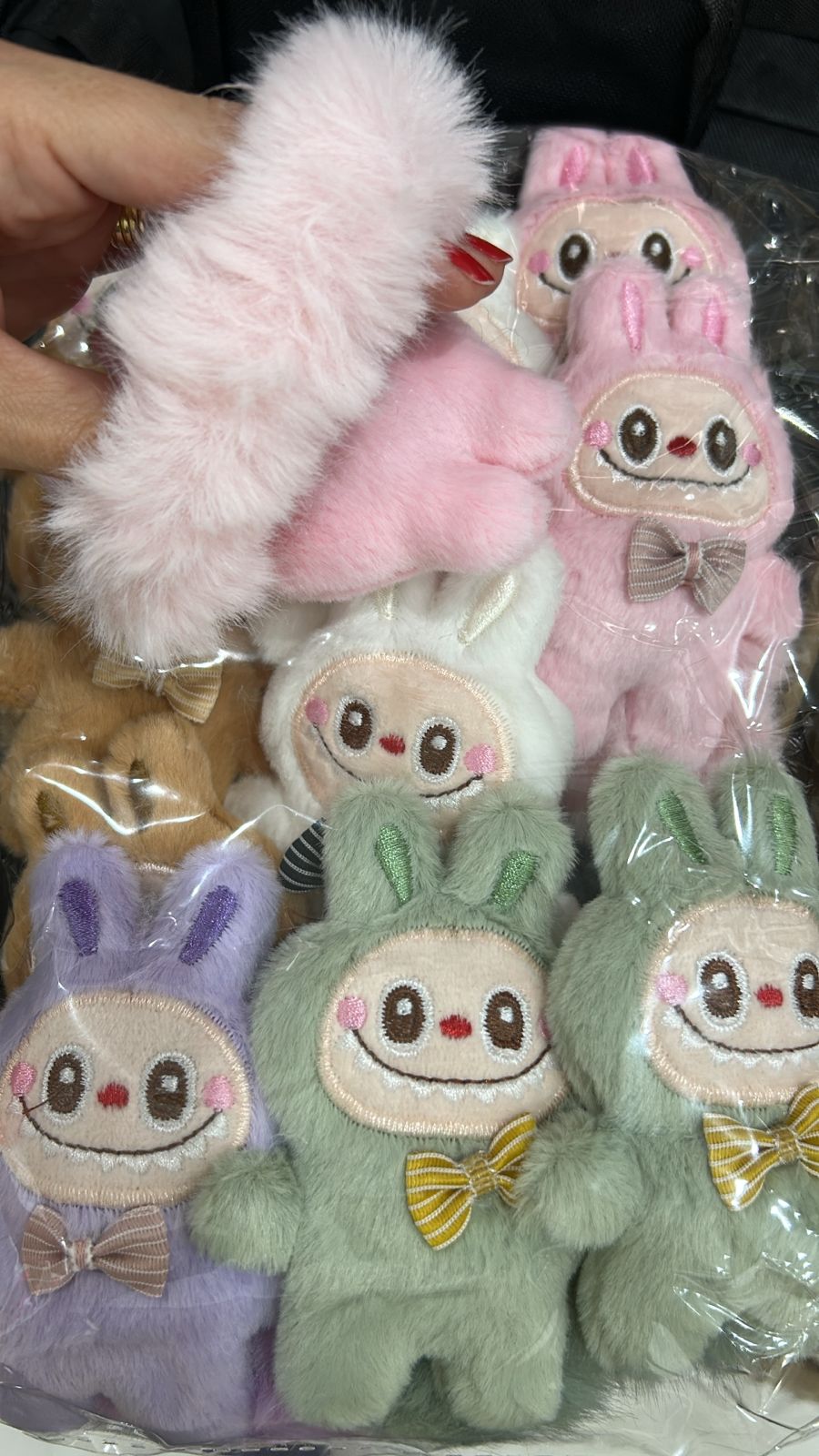 Xuxinha pelinho labubu (12 peças cores variadas)