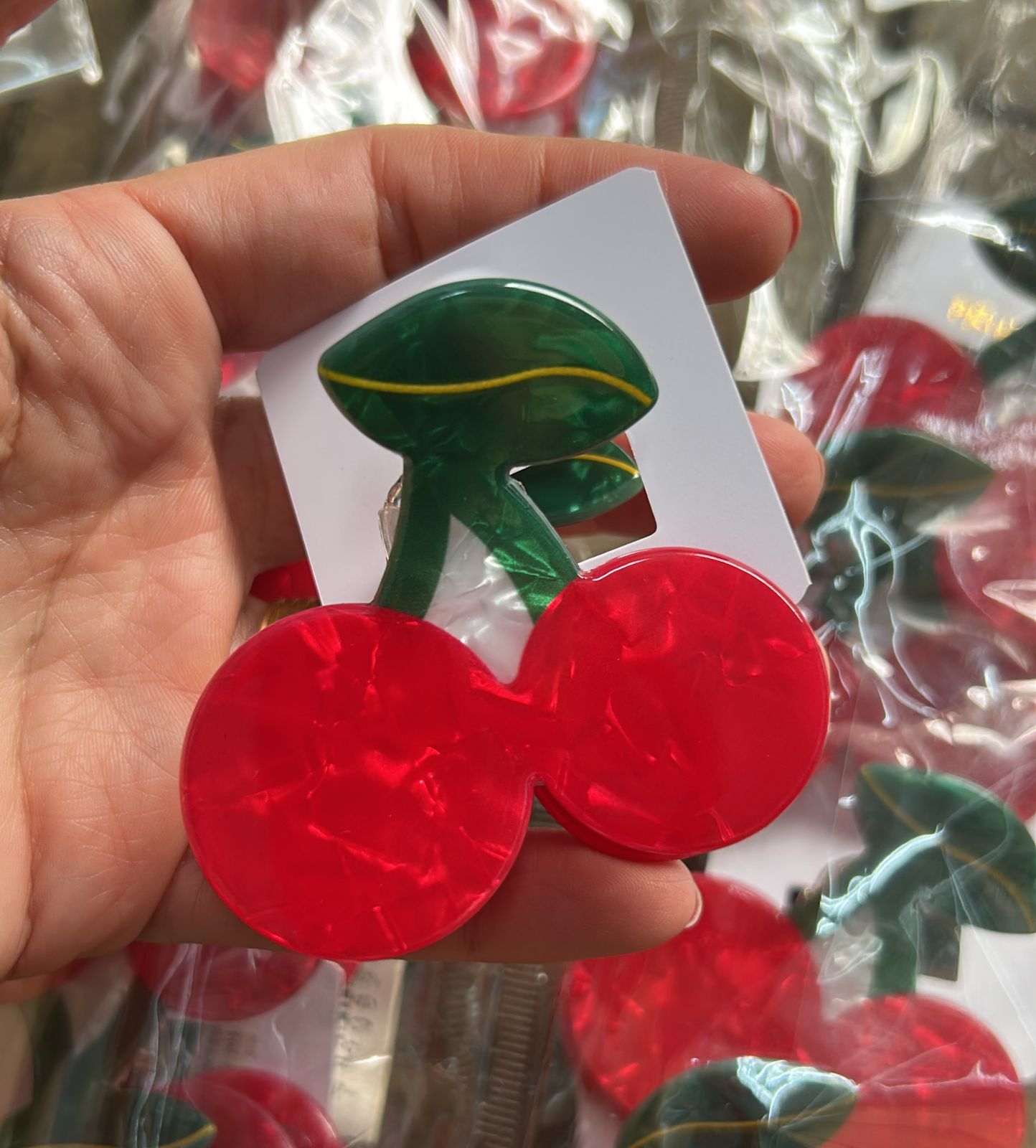 Pregadeira M cereja (12 peças)