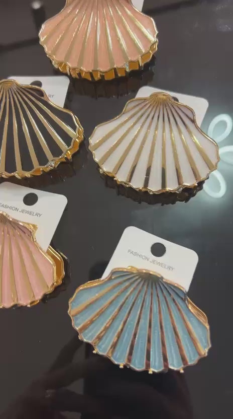 Pregadeira m metal shell esmaltado (12 peças cores variadas)