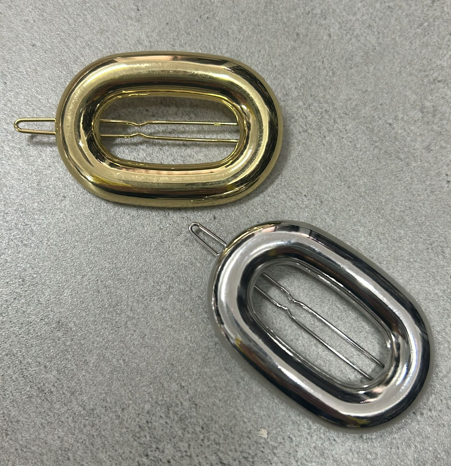 Presilha Click Oval Lisa (12 peças 6 douradas e 6 pratas)