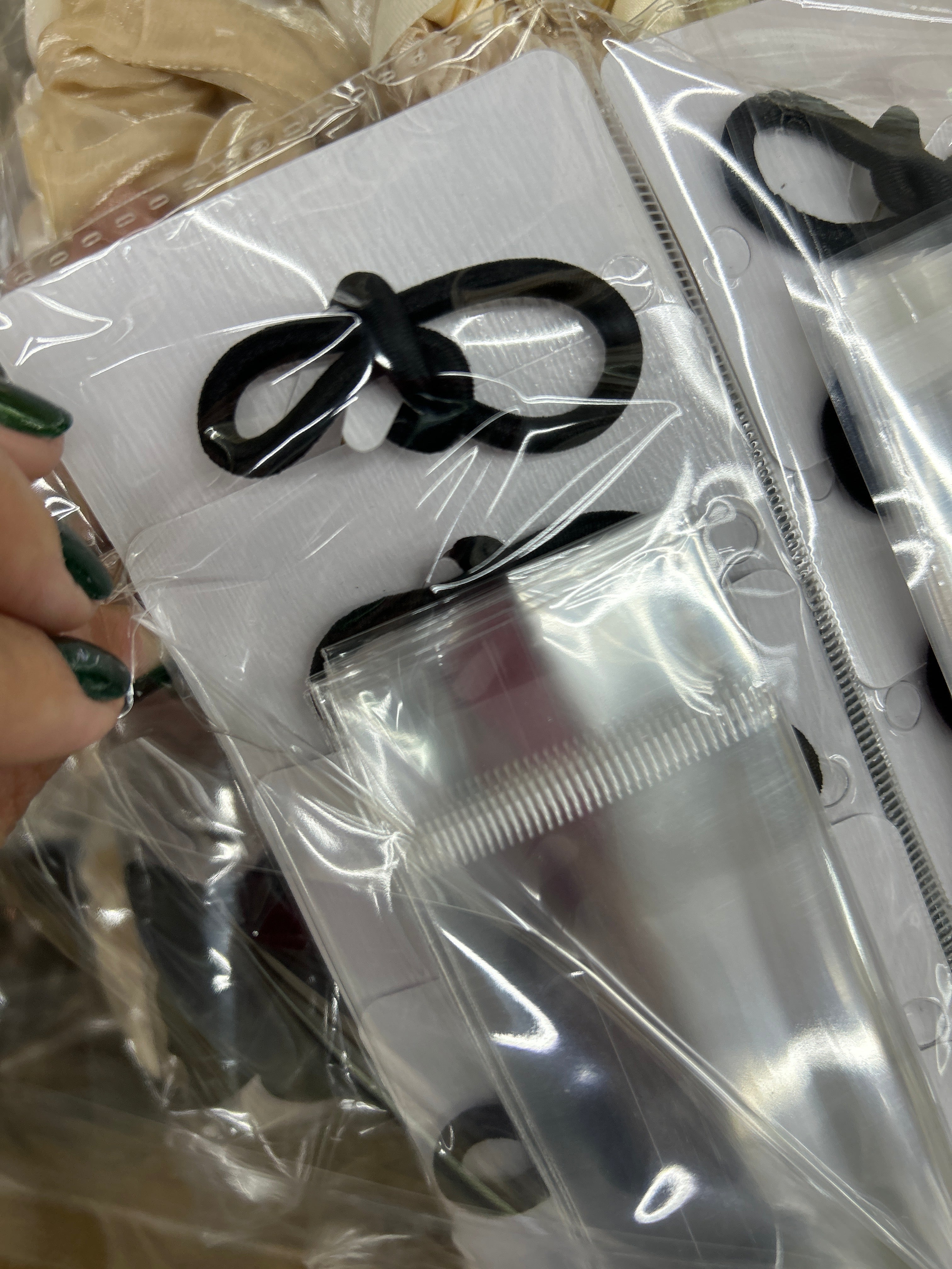 Xuxinha Metal com Pérolas Tamanhos diferentes e Strass (12 peças)