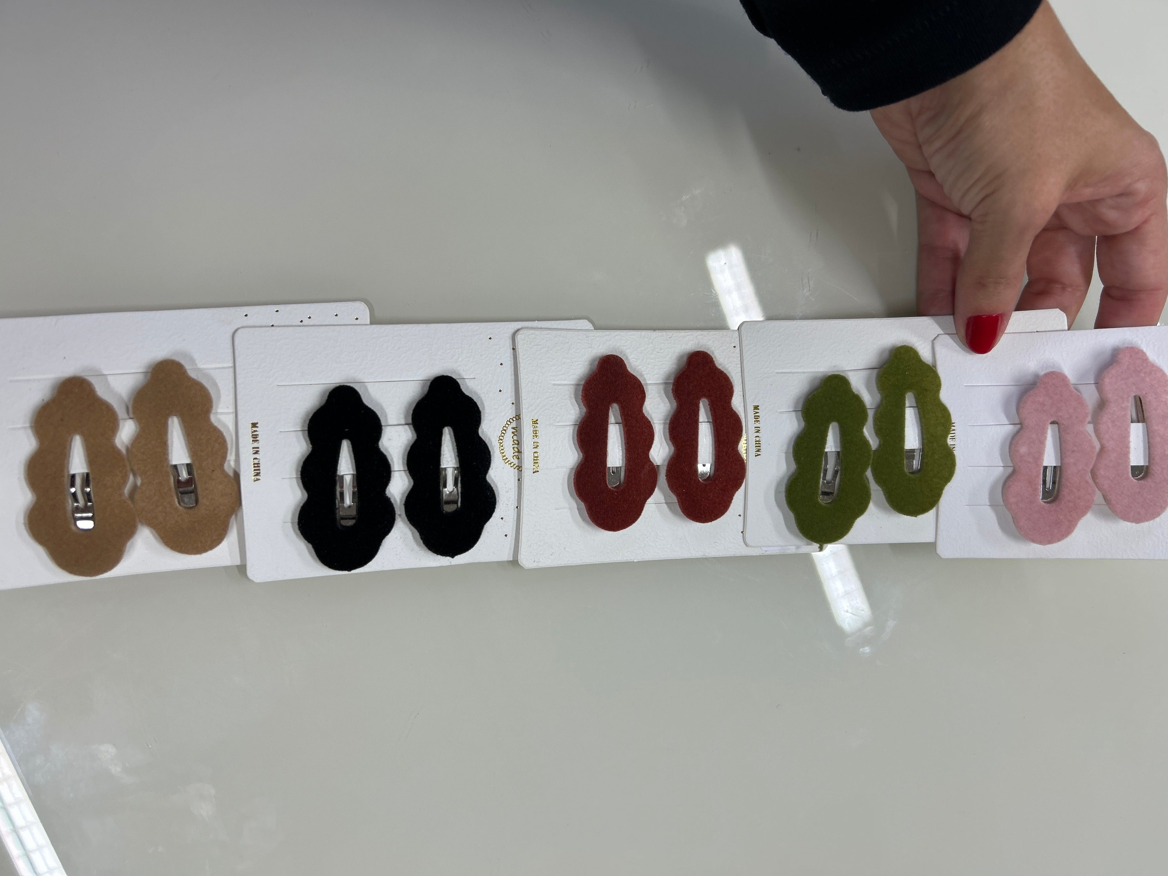 Tic tac Infantil Aveludado (12 cartelas com 2 peças cada. Cores variadas)