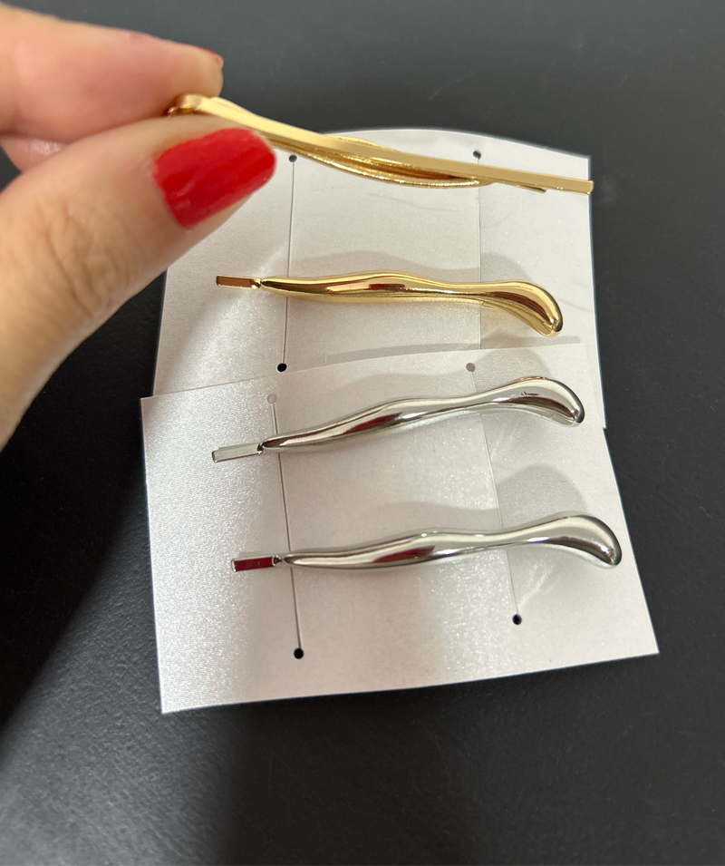 Grampo de Cabelo Orgânico (6 cartelas com 2 peças cada 4 douradas e 2 pratas)