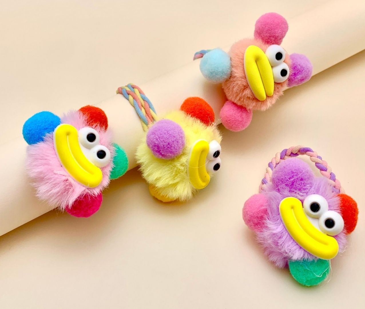 Xuxinha Trançada com Bichinho Fofo (12 peças)