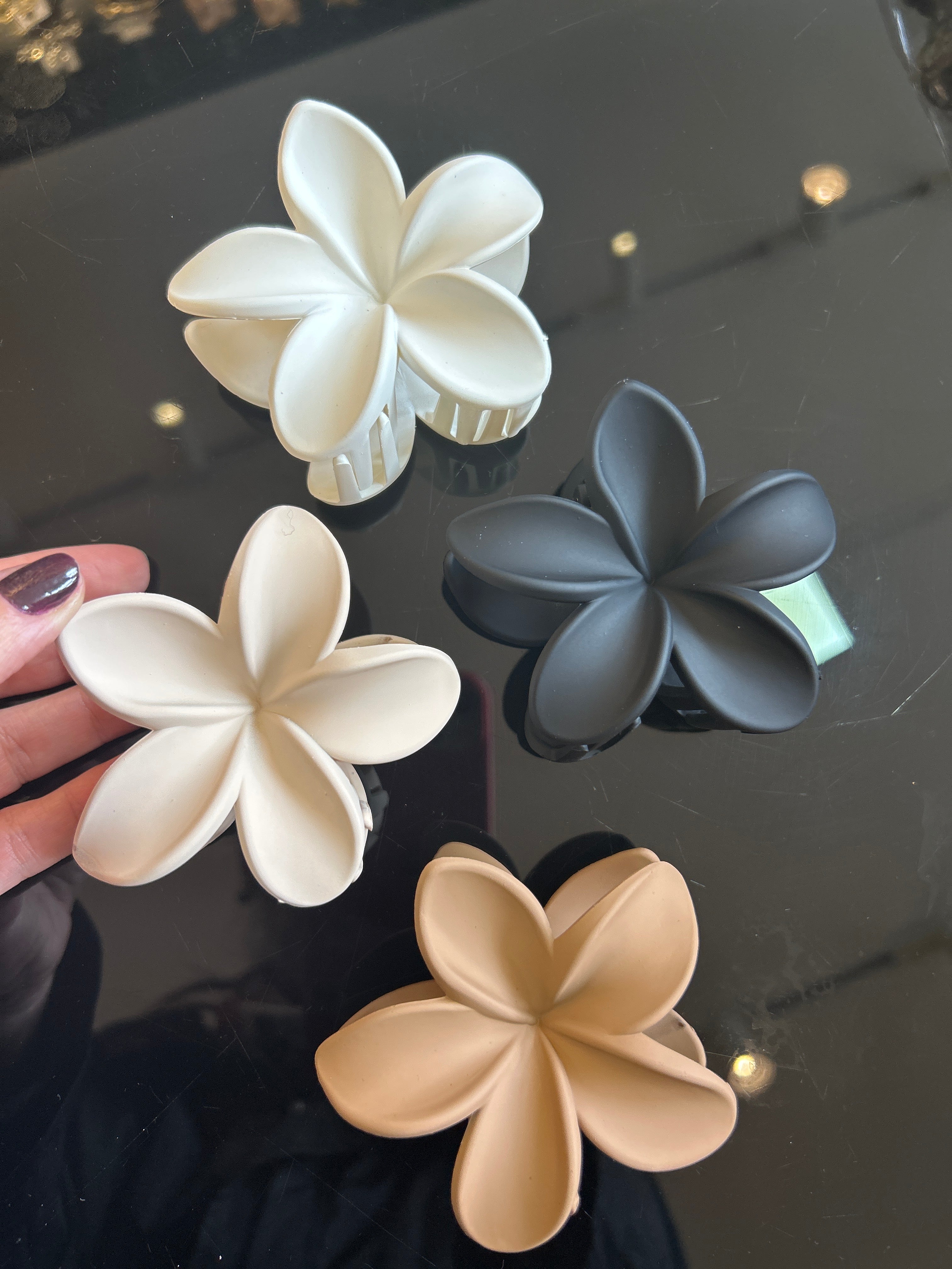 Piranha G Poliéster Emborrachado Flor Havaiana Cores Invernais (12 peças, 3 de cada cor)