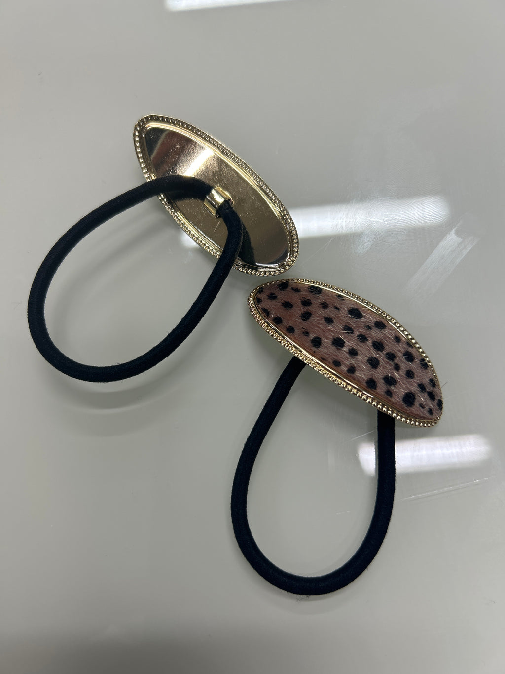 Xuxinha base metal com pelúcia bambi oval (12 peças)