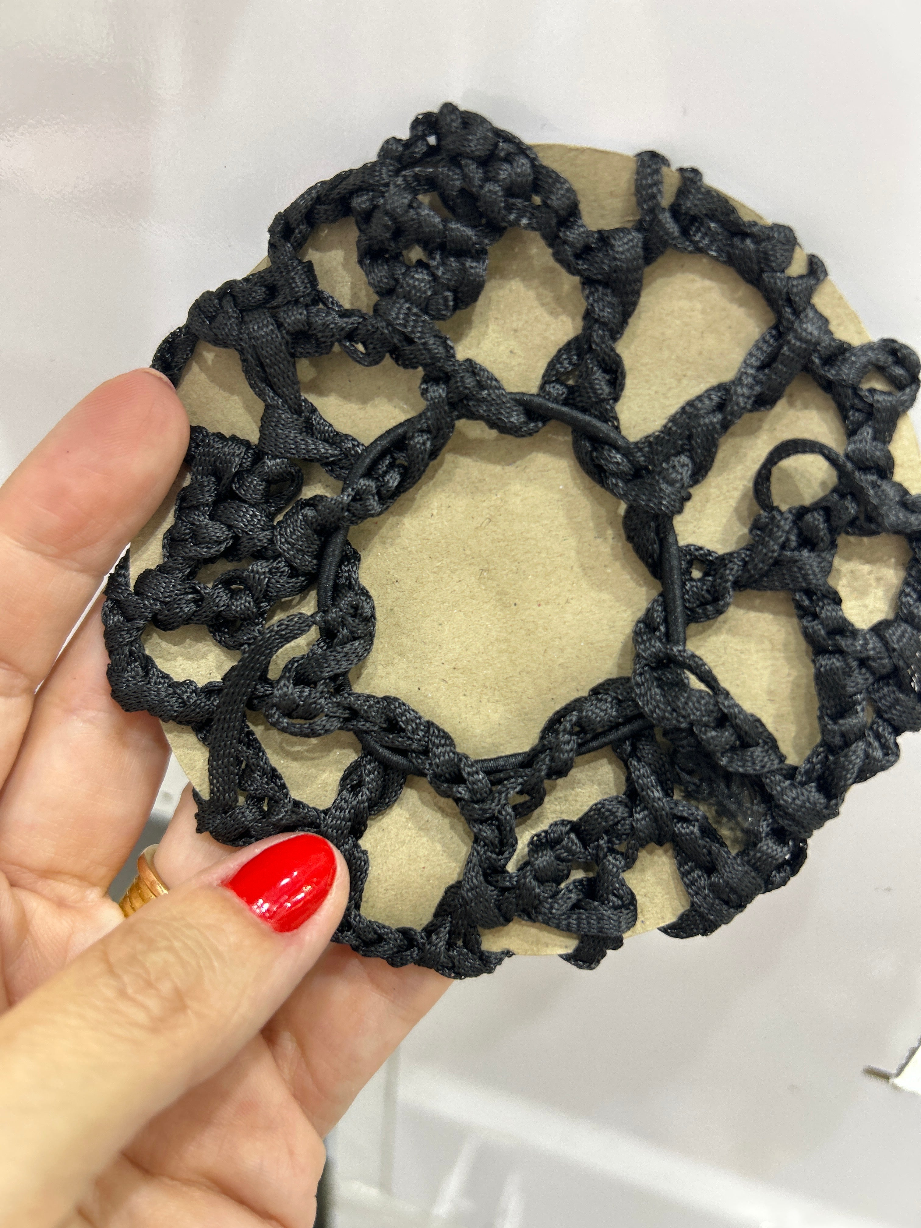 Redinha para coque trama aberta preta (12 peças)