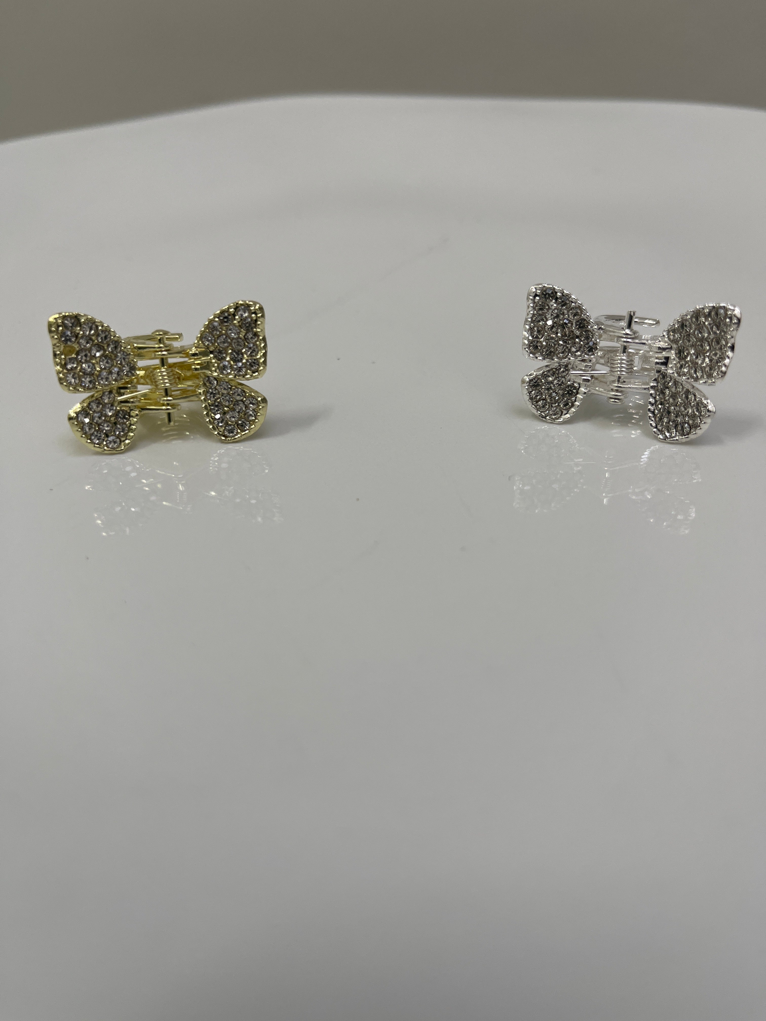 Piranha Metal PP Borboleta Cravejada (12 peças 8 douradas e 4 pratas)