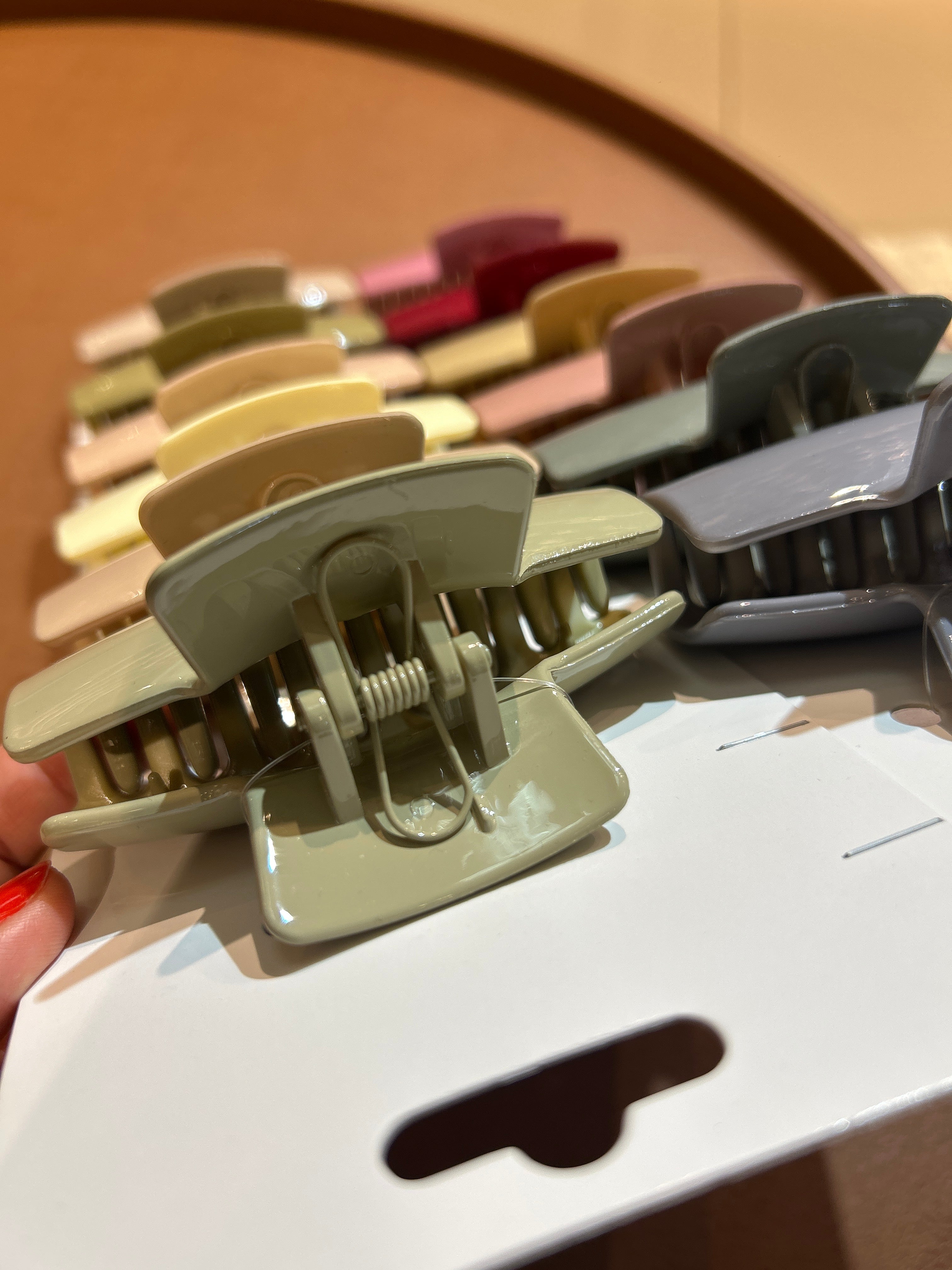 Pregadeira g silicone brilhante retangular mola reforçada (12 peças variadas)