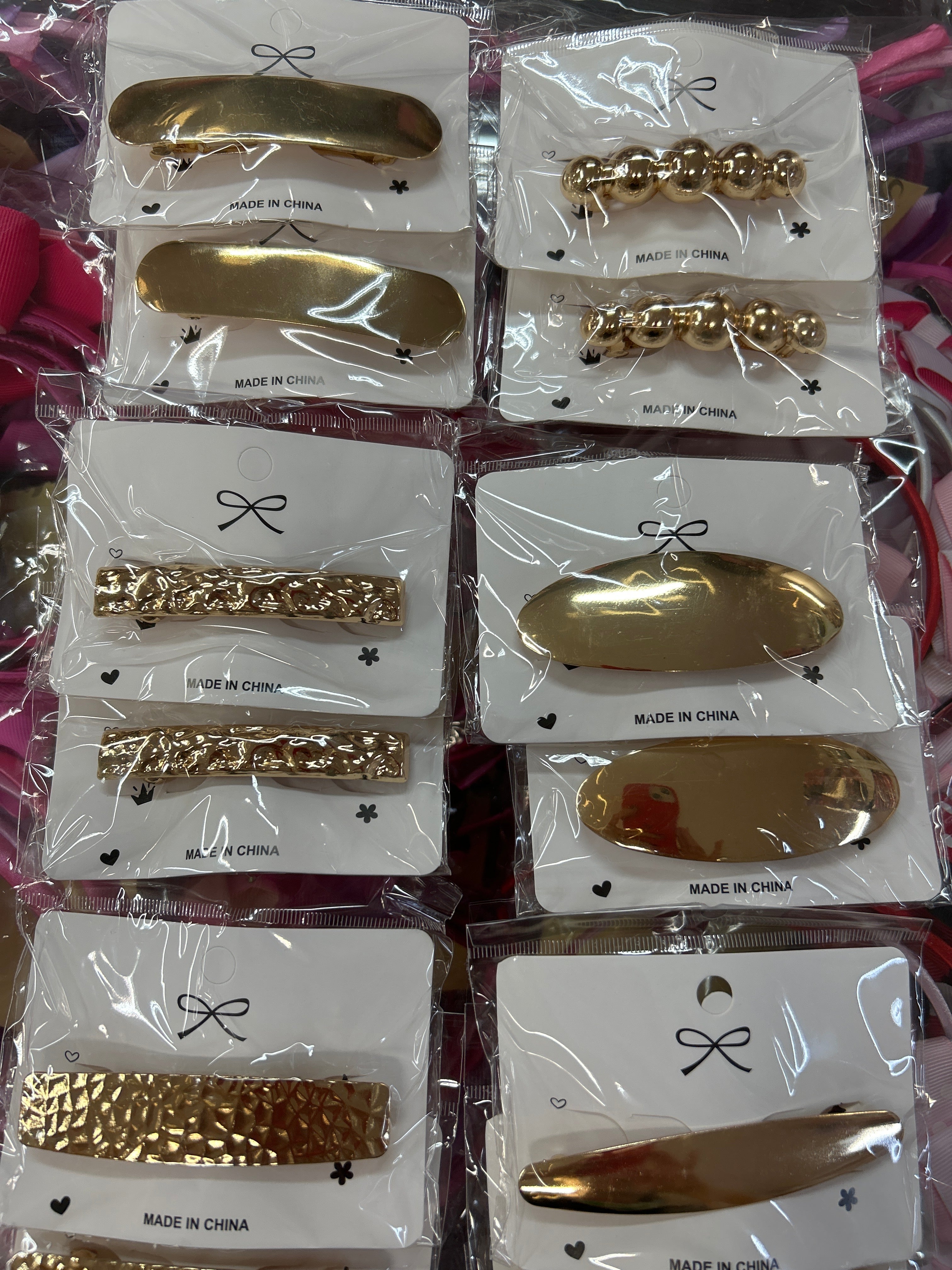 Presilha Francesa Dourada Formas Variadas TIPO 2 (12 peças 2 formas de cada)