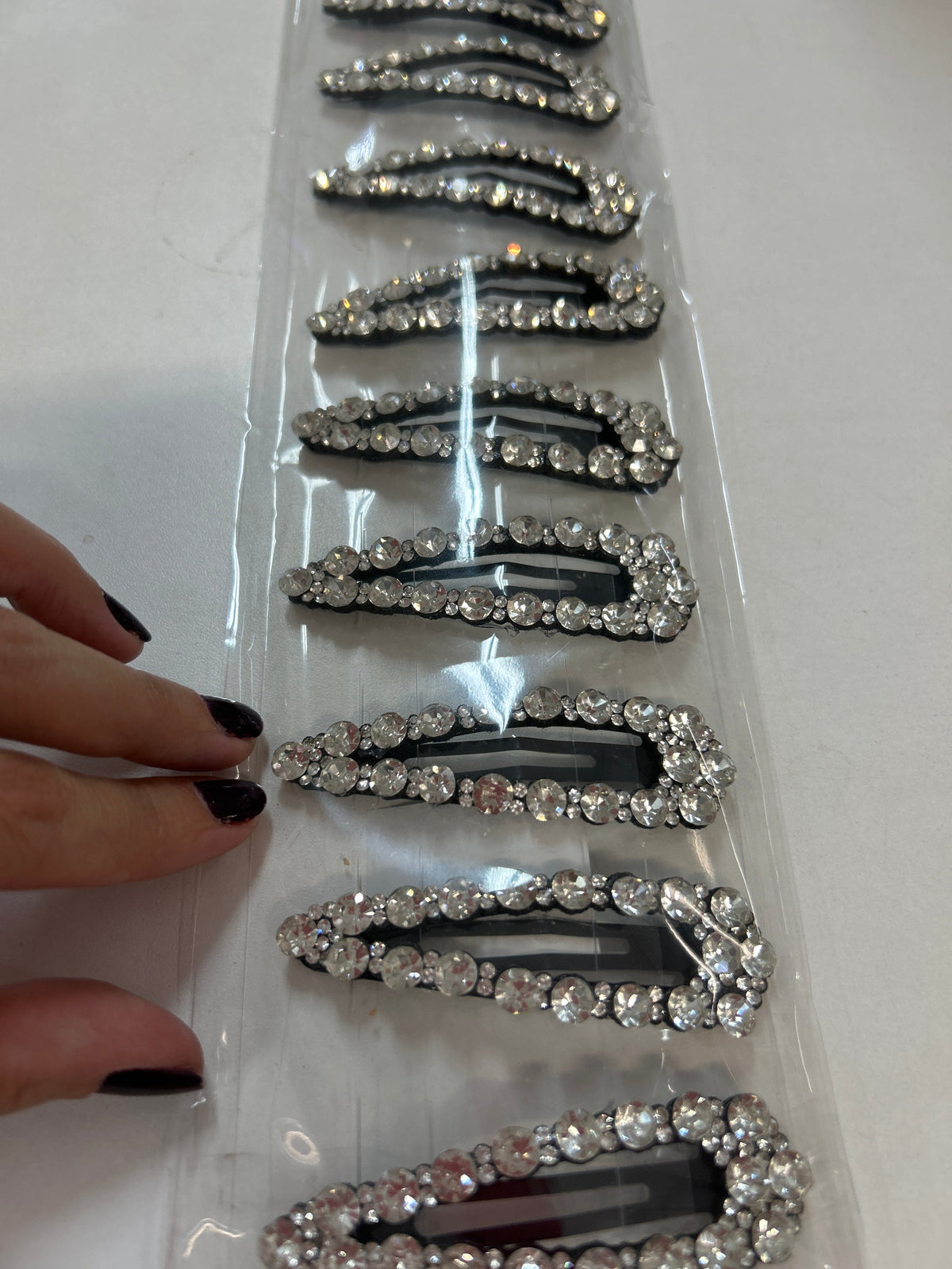 Tic Tac Bico Pedraria Branca (5 pares . 10 peças)