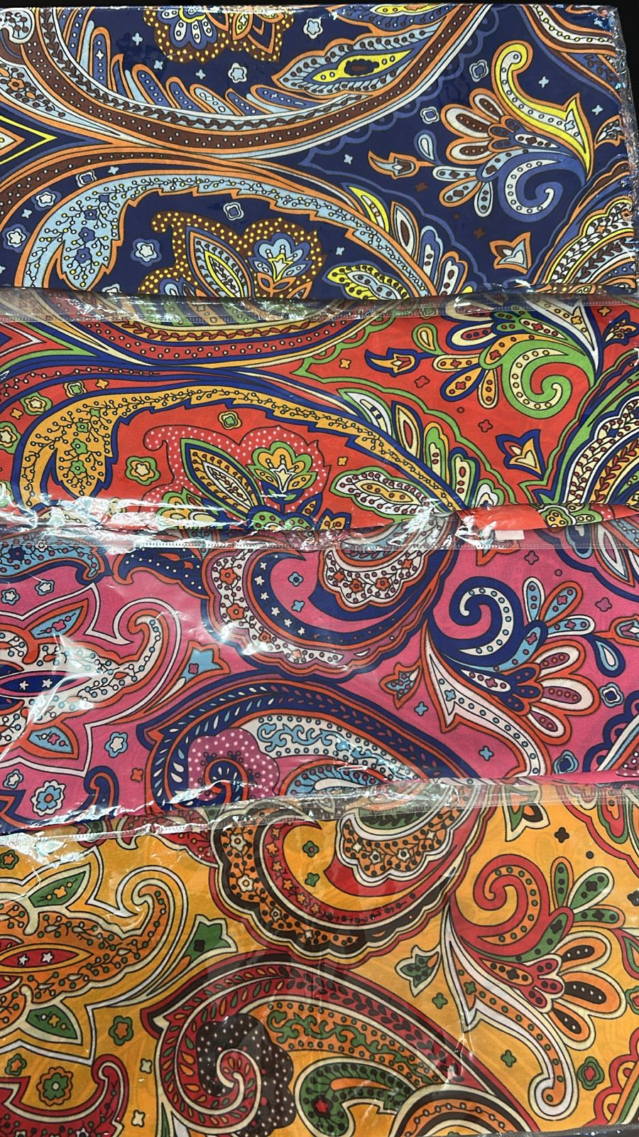 Lenço 90x90 paisley (12 peças 3 de cada estampa)