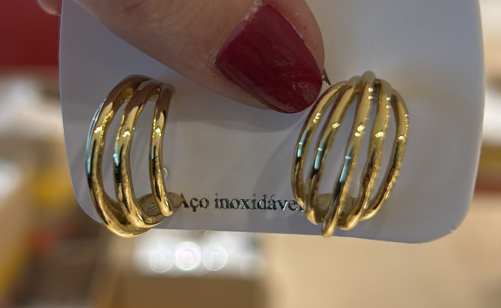 Argola Aço inoxidável frisada dourada (12 pares)