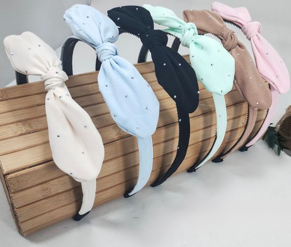 Tiara Dentinhos Tecido com Lacinho e micro brilhos (12 peças)