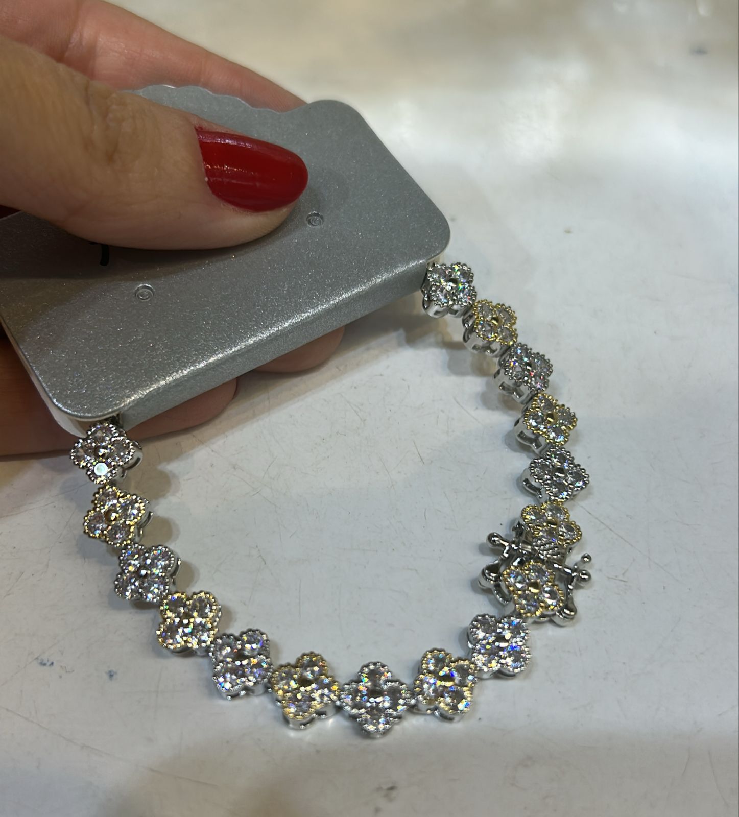 Pulseira Riviera Dois Banhos Trevo fecho gaveta (6 peças semijoia - 2 milésimos)