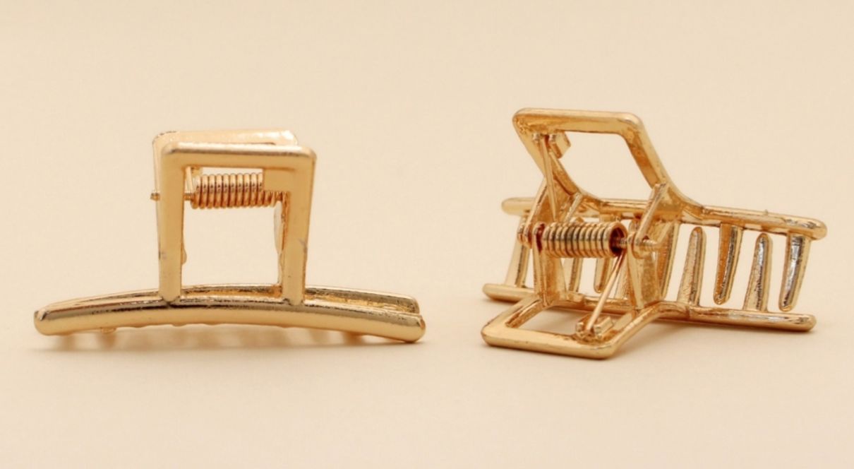Pregadeira p metal quadrata (12 peças)