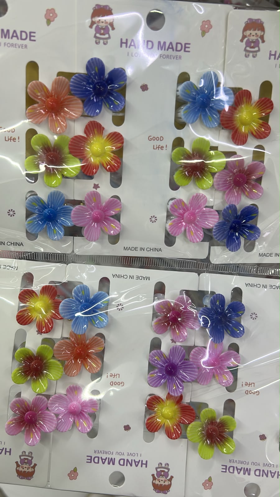 Mini pregadeira poliéster infantil flor (12 cartelas com 6 peças cada)