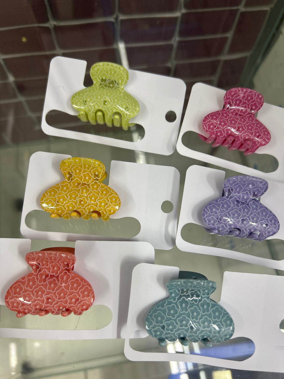 Pregadeira nylon p colorida estampa florzinha (12 peças 2 de cada cor)