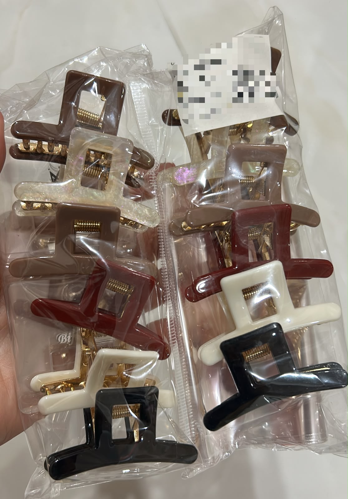 Pregadeira p metal com acetato quadratta (12 peças 2 de cada cor)