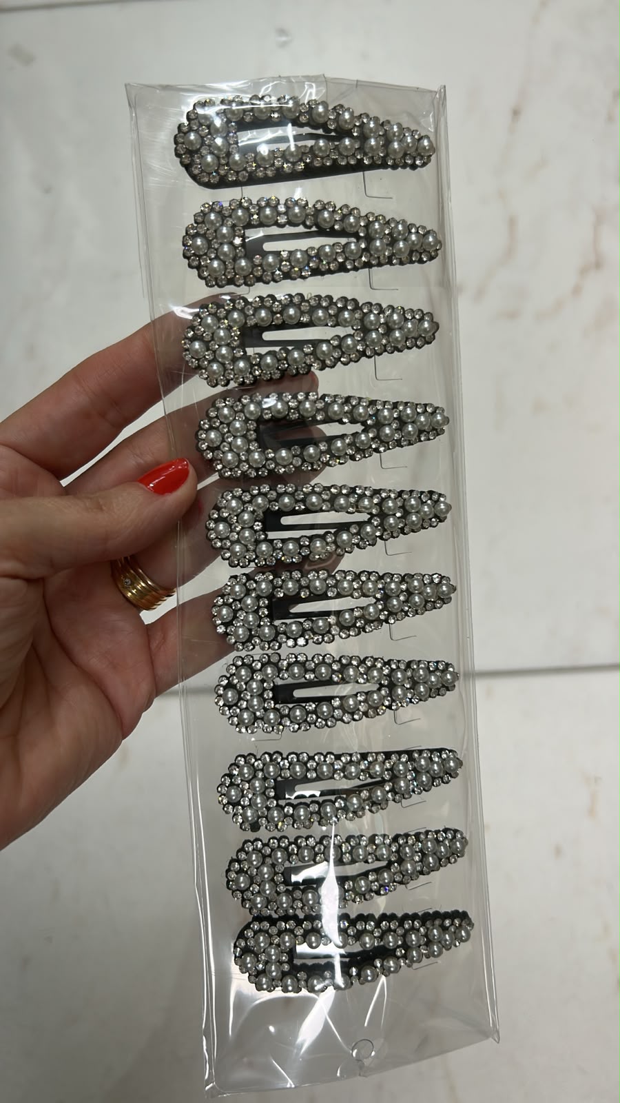 Tic tac bico com microperolas e strass (5 pares, 10 peças total)