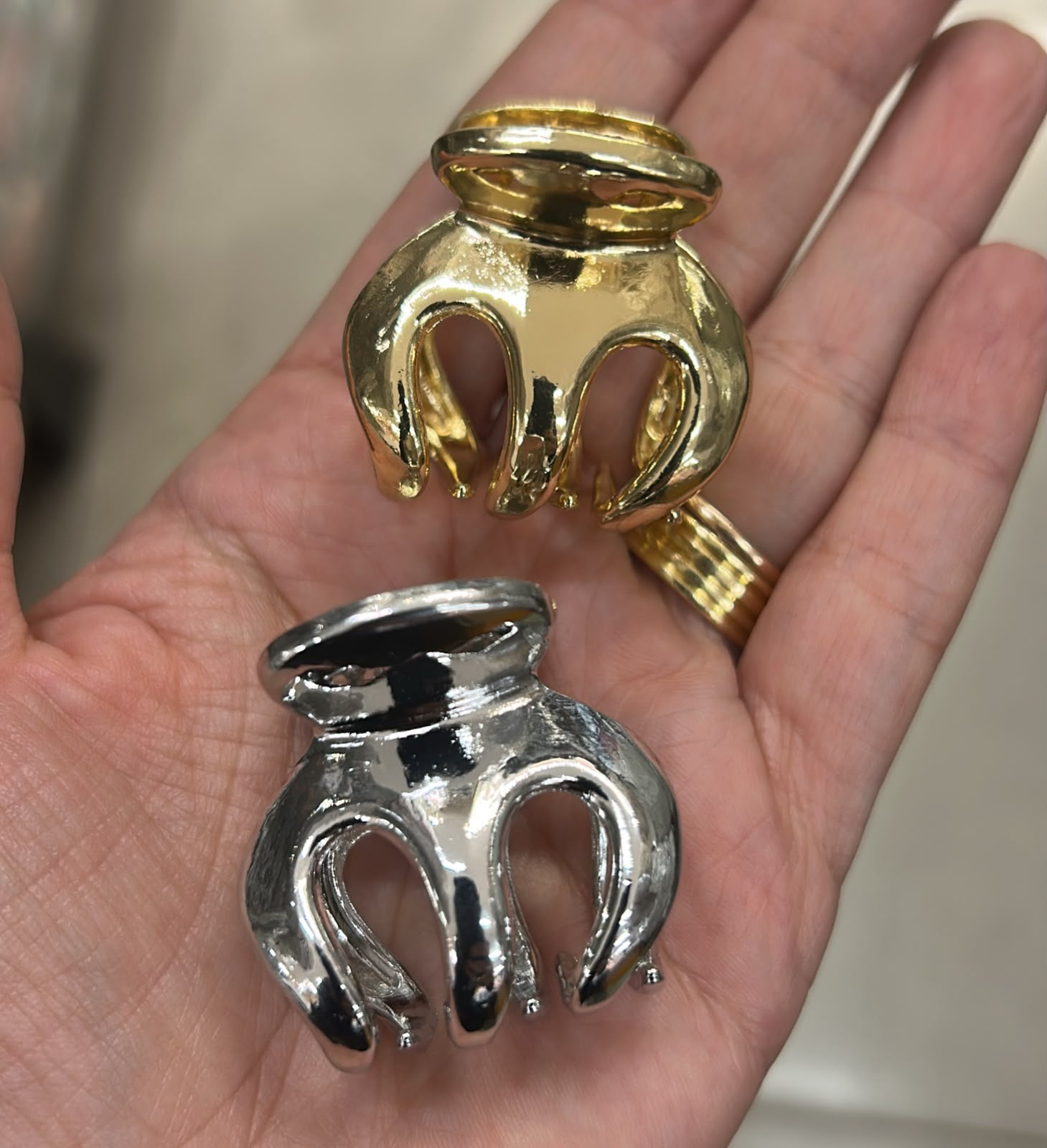 Pregadeira p metal polvo vazado (12 peças 10 douradas e 2 pratas)