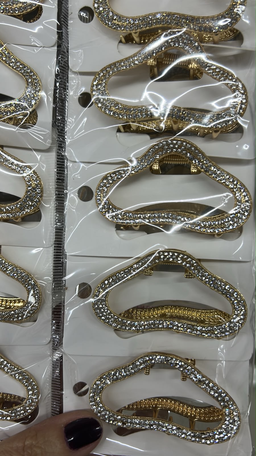 Pregadeira m metal cravejado nuvem (12 peças)