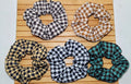 Scrunchie xadrez (12 peças 4 preta e 2 das demais cores)