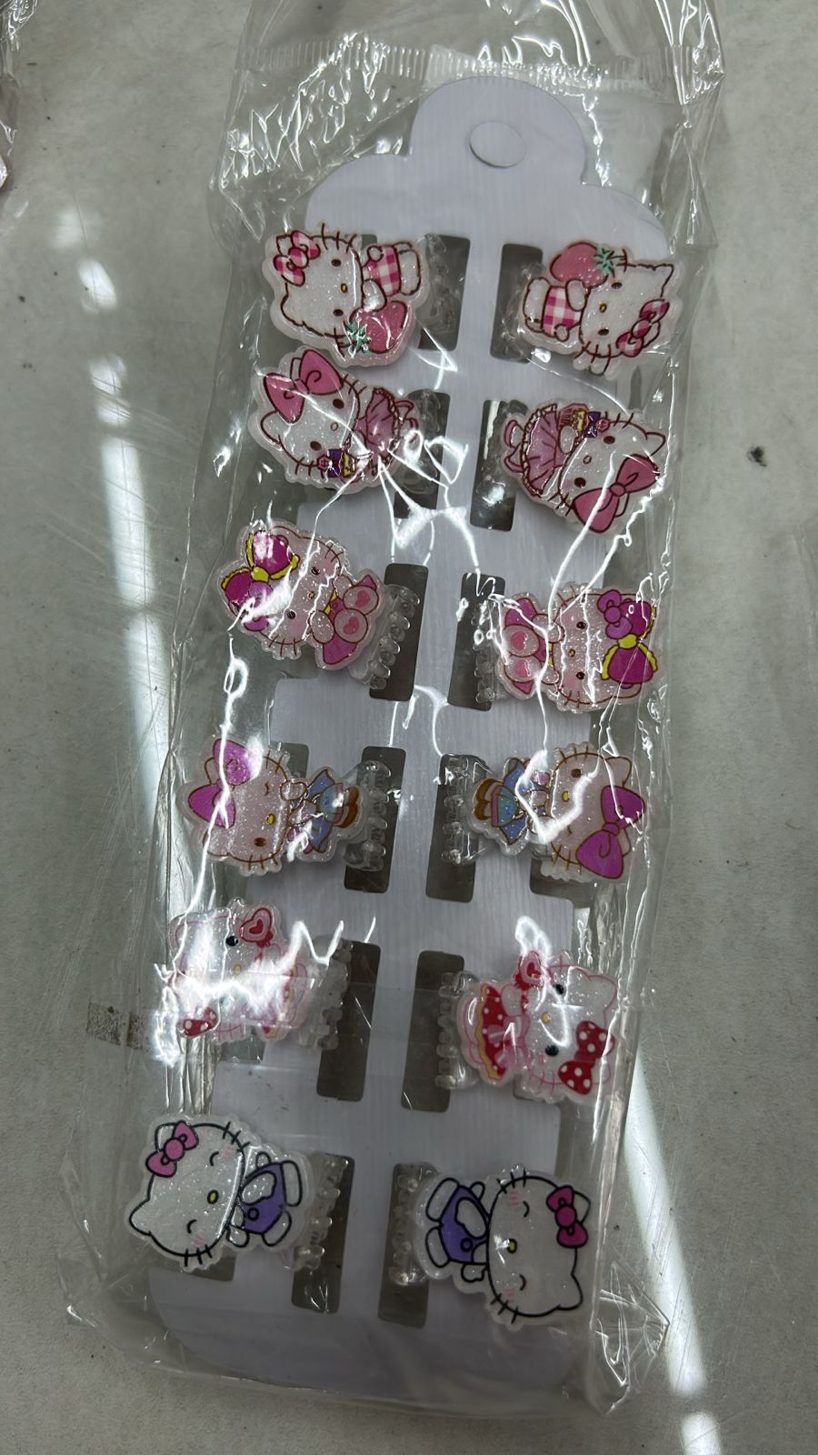 Pregadeira infantil hello kitty (12 peças)