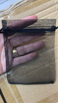 Saquinho de organza 9x12cm preto (100 peças)