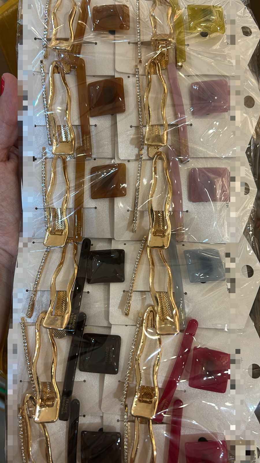 Xuxinha acetato quadrado pequena, grampo acetato, grampo brilhos e hair clip torcido (12 cartelas com 4 peças cada)