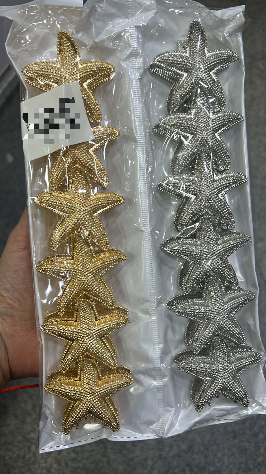 Pregadeira metal m estrela do mar (12 peças 6 douradas e 6 pratas)