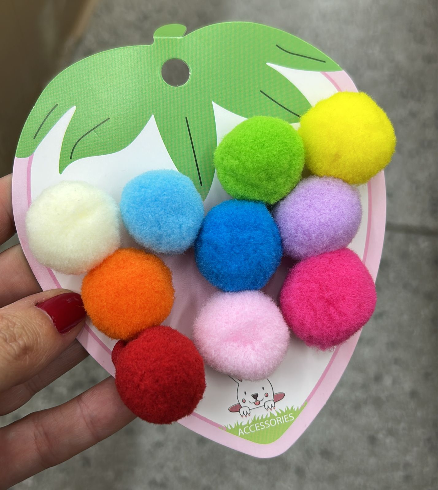 Cartela xuxinhas de pompom baixo (12 cartelas com 10 peças cada)