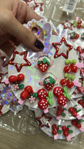 Cartela infantil tic tac hair clip e xuxinha frutas vermelhas (12 cartelas com 10 peças cada)