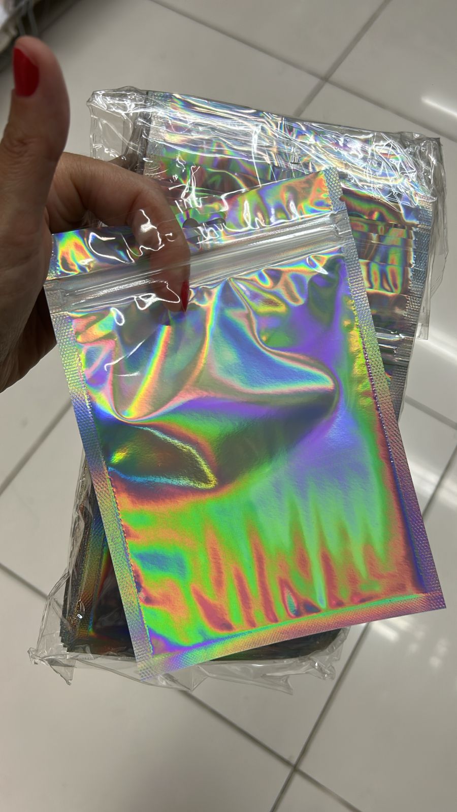 Saco zip holográfico com visor 11x16 cm (100 peças)