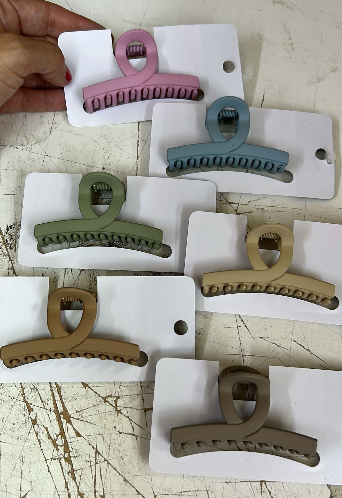 Pregadeira de silicone m cores candy em l (12 peças 2 de cada cor)
