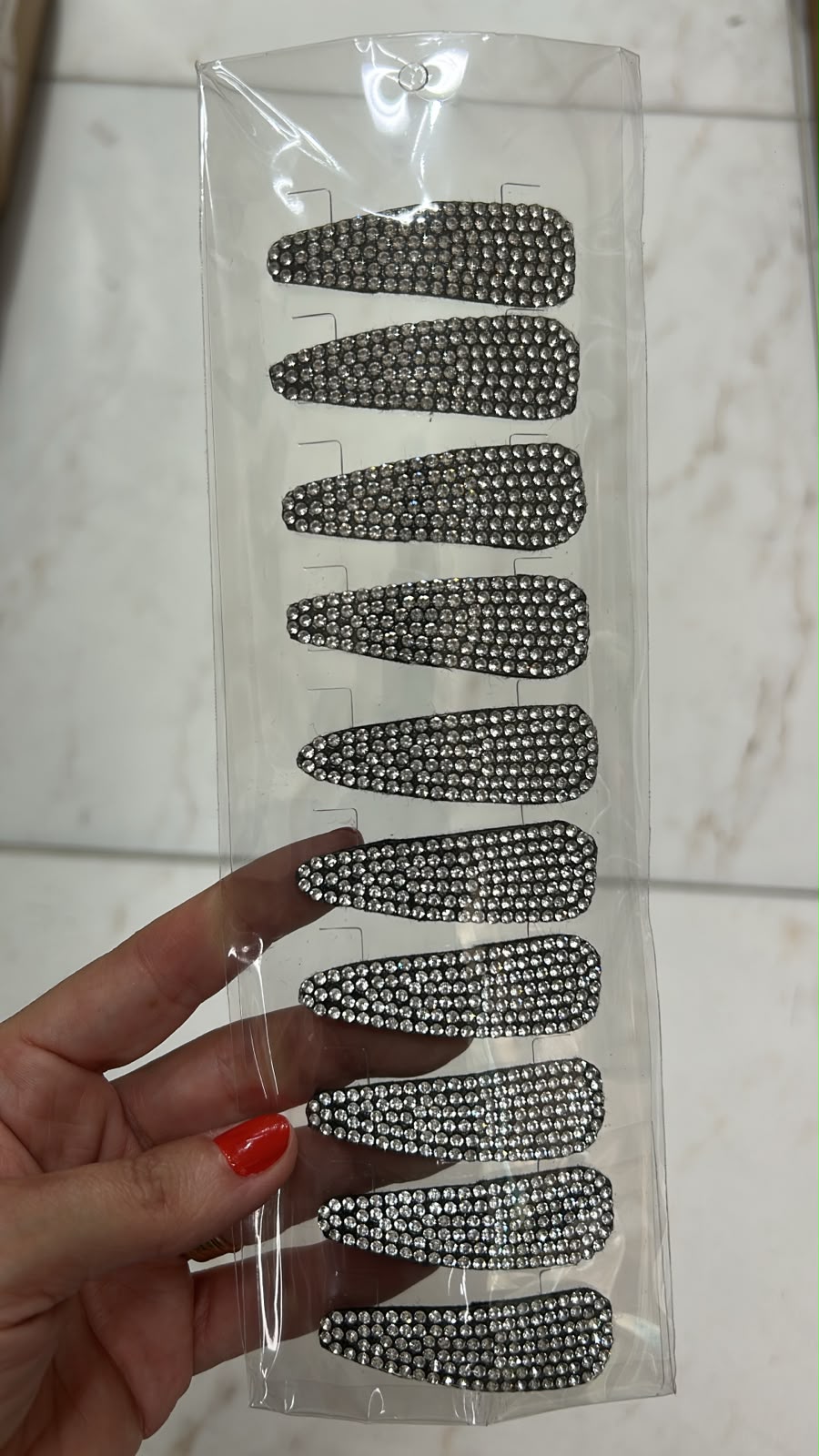 Tic tac bico com manta de strass branco (5 pares, 10 peças total)
