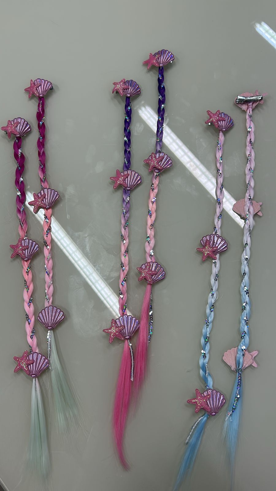 Hair Clip Infantil Trancinha com Sereimos (12 cartelas com 2 peças cada)