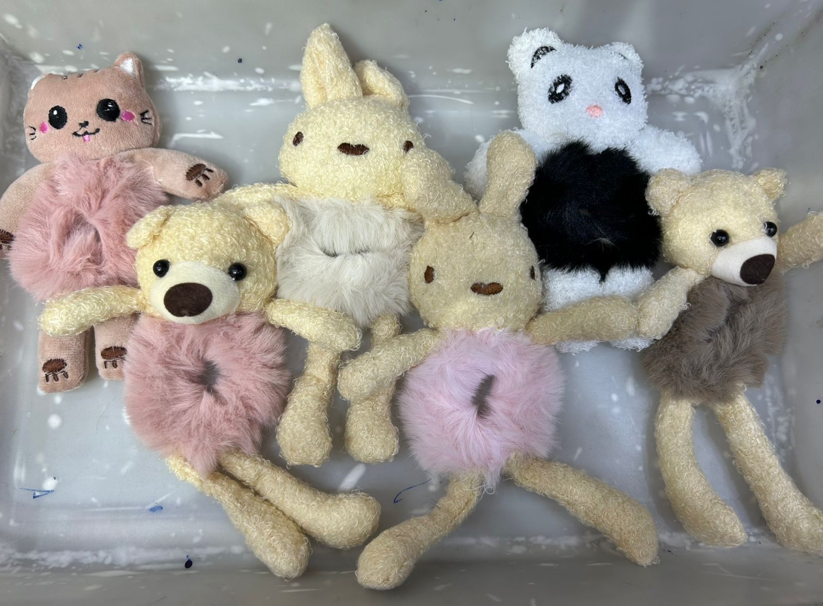 Xuxinha Bichinhos pelúcia com perninhas (12 peças 2 de cada bichinhos)