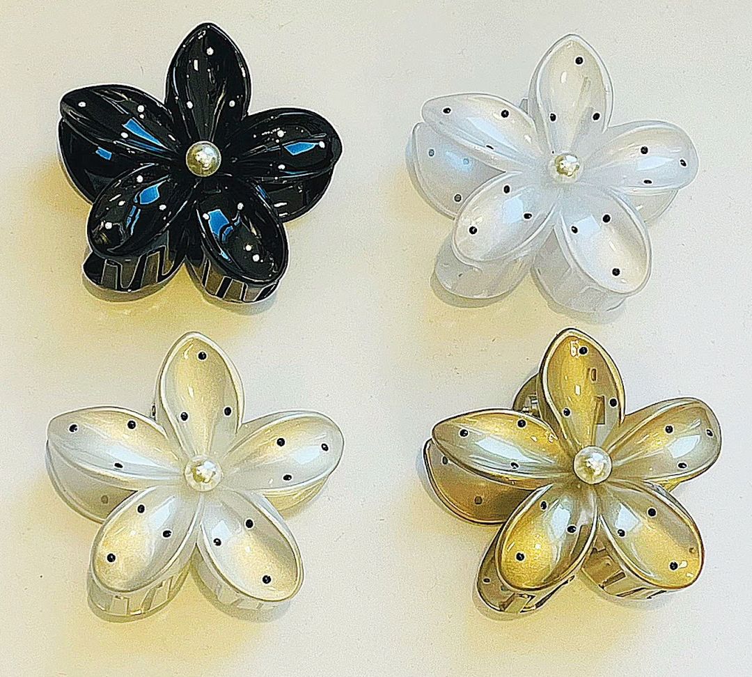 Pregadeira Poliéster Média Flor com Poa e miolo pérola (12 peças 3 de cada cor)
