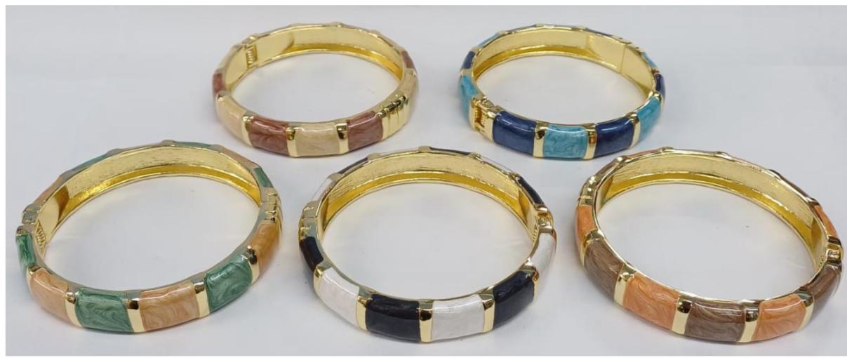 Bracelete Resinado Bicolor (12 peças 3 preto, 3 marrom e as demais cores 2 de cada)