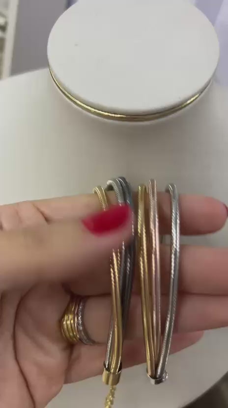 Pulseira Tripla acorda de violão 3 banhos fecho lagosta (12 peças 6 rodio e 6 rose)